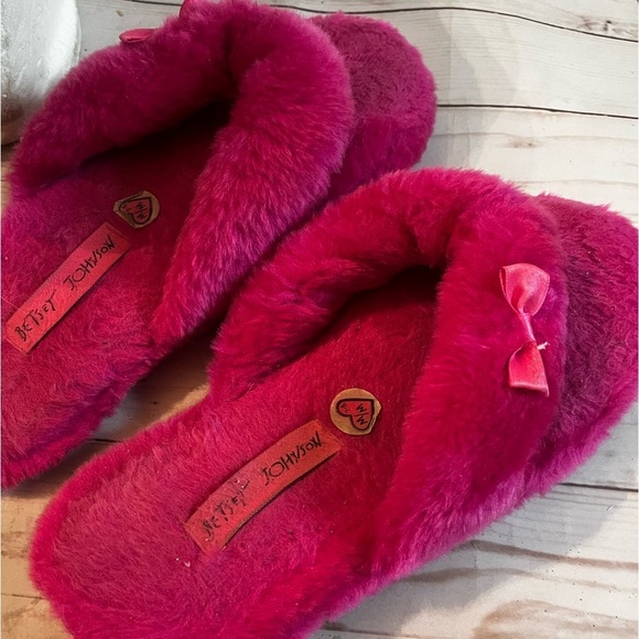 Betsey Johnson Women's Pink Slippers Sz M 7-8 Women - Picture 6 of 6